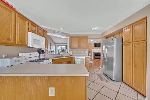 Kitchen - 54163 Bartram, Macomb, MI 48042 photo 1 of 4