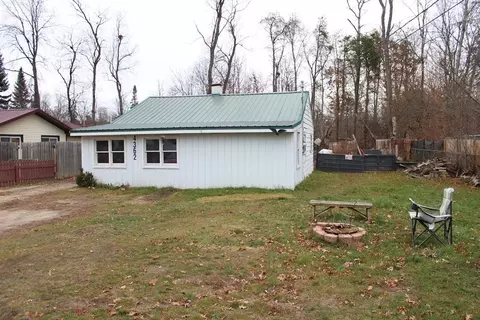 Exterior - 4362 Filter, Harrison, MI 48625 photo 3 of 5