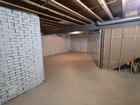 Other - Undisclosed, Flushing, MI 48433 photo 2 of 5