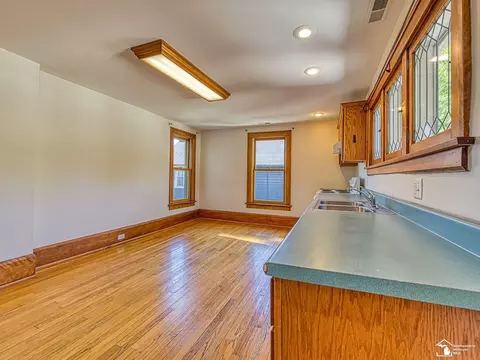 Kitchen - 151 N Macomb, Monroe, MI 48161 photo 2 of 3
