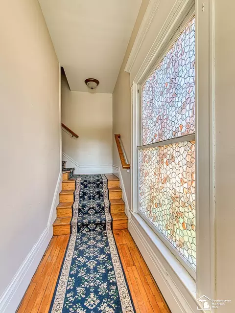 Entry Way - 151 N Macomb, Monroe, MI 48161 photo 2 of 2