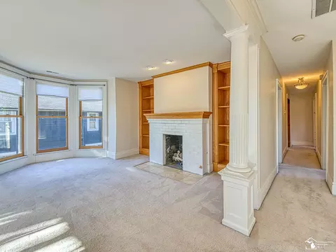 Living - 151 N Macomb, Monroe, MI 48161 photo 1 of 4
