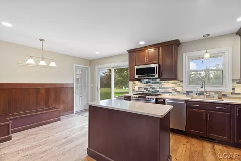 Kitchen - 7957 E Monroe, Tecumseh, MI 49286 photo 1 of 8