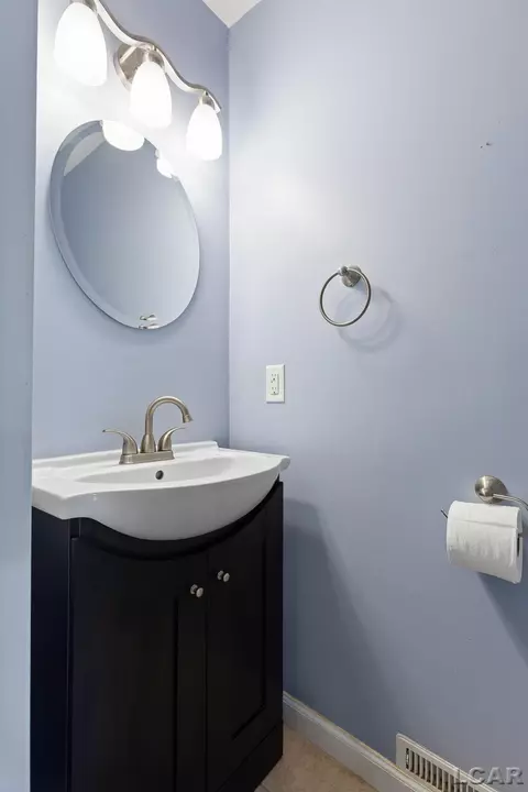 Bath - 7957 E Monroe, Tecumseh, MI 49286 photo 3 of 3
