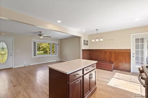 Kitchen - 7957 E Monroe, Tecumseh, MI 49286 photo 8 of 8