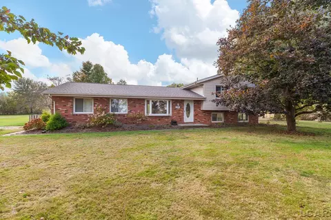 Exterior - 7957 E Monroe, Tecumseh, MI 49286 photo 2 of 7