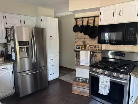632 Pleasant, Algonac, MI 48001 photo 7