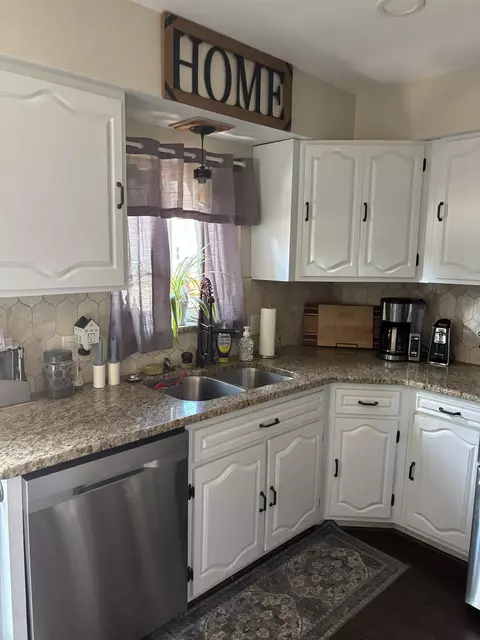 632 Pleasant, Algonac, MI 48001 photo 8