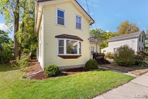530 James, Adrian, MI 49221