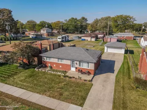 View/Area - 14765 Chippewa, Warren, MI 48088 photo 1 of 6