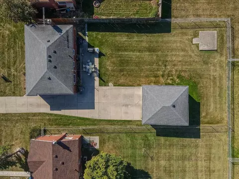 View/Area - 14765 Chippewa, Warren, MI 48088 photo 3 of 6