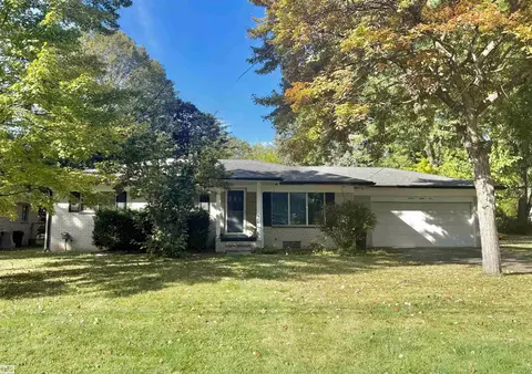 2085 Allerton, Auburn Hills, MI 48326
