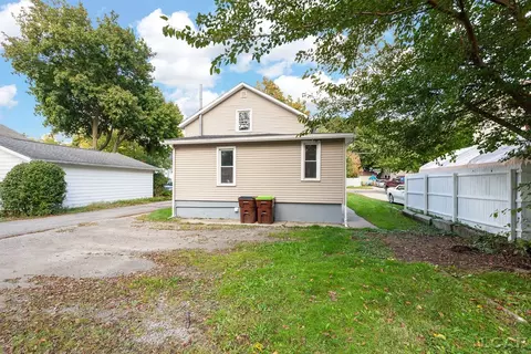 516 E Hunt, Adrian, MI 49221 photo 34