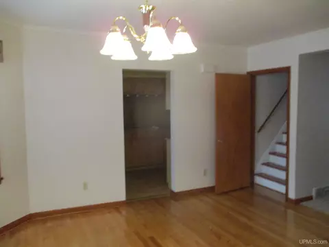 900 Third, Hancock, MI 49930 photo 9