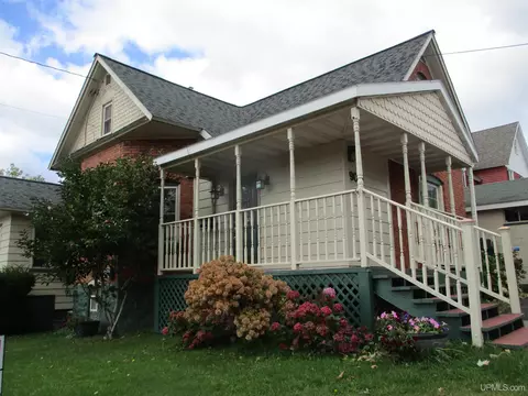 900 Third, Hancock, MI 49930