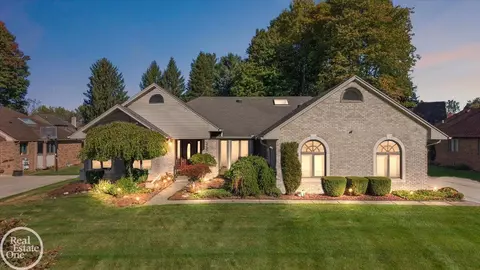 3195 Nickelby, Shelby Township, MI 48316