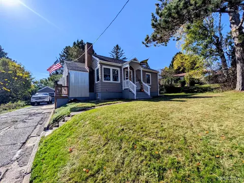 817 W Boyington, Iron River, MI 49935