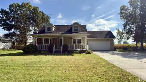 2022 N Raisinville, Monroe, MI 48162