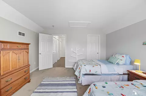 Bedroom - 422 Lapoint, Monroe, MI 48162 photo 4 of 6