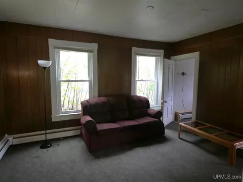 809 E Montezuma, Houghton, MI 49931 photo 11