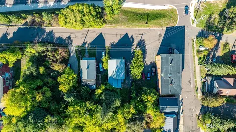 809 E Montezuma, Houghton, MI 49931 photo 54