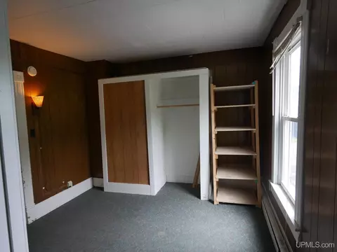 809 E Montezuma, Houghton, MI 49931 photo 16