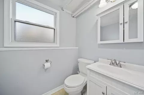 Bath - 304 Edward J, Clinton, MI 49236 photo 2 of 2