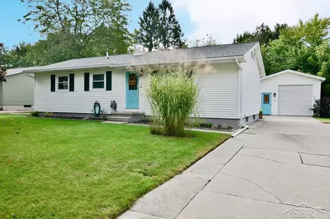 1914 Bauss, Midland, MI 48642