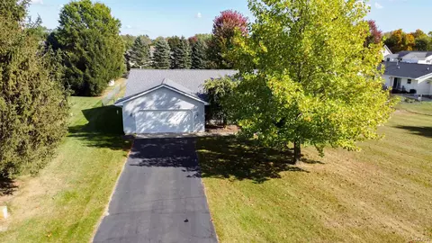 3175 Cobblestone, Tecumseh, MI 49286 photo 7