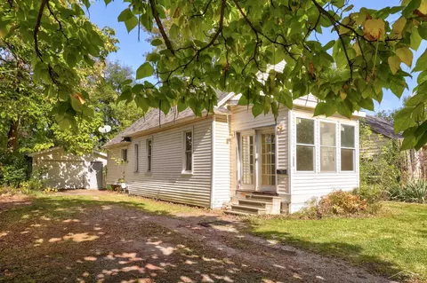 2523 E Holland, Saginaw, MI 48601