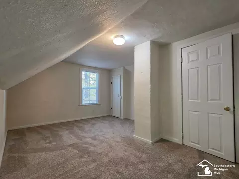 Bedroom - 419 Almyra, Monroe, MI 48161 photo 2 of 2