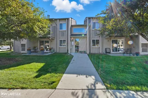 15090 Northpointe, Sterling Heights, MI 48313