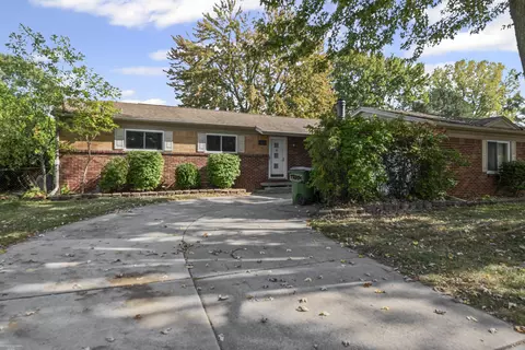 51220 Fairlane, Utica, MI 48316