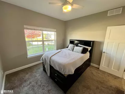 Bedroom - 2433 Mcclellan, Davison, MI 48423 photo 7 of 7