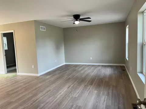 3258 Navarre, Monroe, MI 48162 photo 4