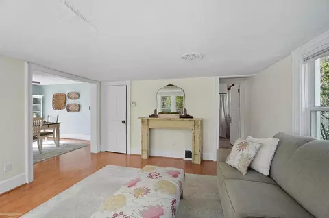 Living - 407 Sackett, Monroe, MI 48162 photo 3 of 3