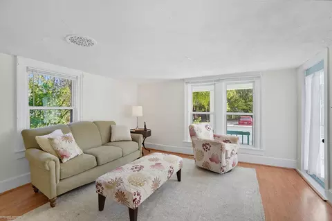 Living - 407 Sackett, Monroe, MI 48162 photo 1 of 3