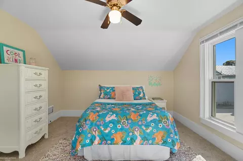 Bedroom - 407 Sackett, Monroe, MI 48162 photo 5 of 8