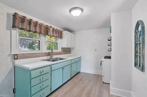 Kitchen - 407 Sackett, Monroe, MI 48162 photo 1 of 5