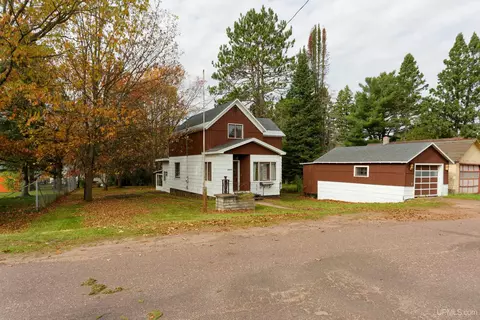 N10255 River, Ramsay, MI 49959