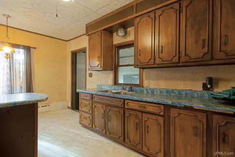 Kitchen - N10255 River, Ramsay, MI 49959 photo 5 of 6