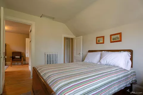 Bedroom - N10255 River, Ramsay, MI 49959 photo 9 of 17