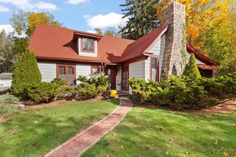 1058 Maumee, Adrian, MI 49221