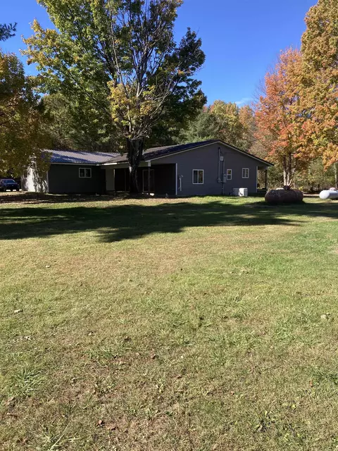 Exterior - 3748 Fitzwater, Gladwin, MI 48624 photo 5 of 16