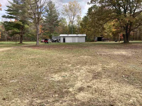 Exterior - 3748 Fitzwater, Gladwin, MI 48624 photo 10 of 16