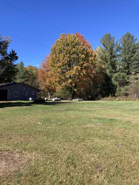 Exterior - 3748 Fitzwater, Gladwin, MI 48624 photo 4 of 16