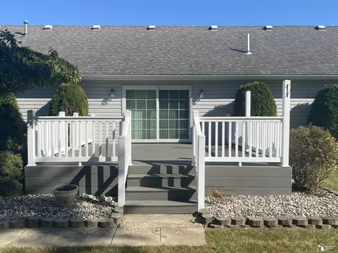 12007 Grafton, Carleton, MI 48117 photo 8