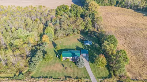13245 Gasper, Chesaning, MI 48616