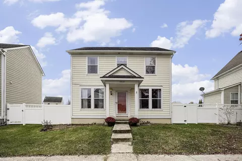 32120 Adams, New Haven, MI 48048
