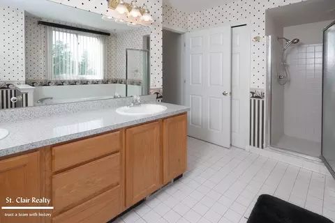 Bath - 2118 N N Riv, Saint Clair, MI 48079 photo 2 of 4